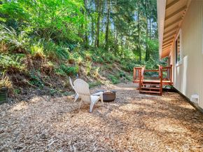 839 NE 200th Street, Shoreline WA 98155