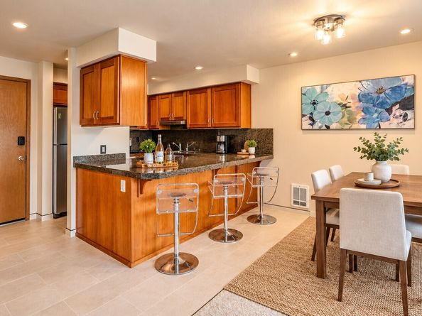 9030 Seward Park Avenue S 311, Seattle WA 98118
