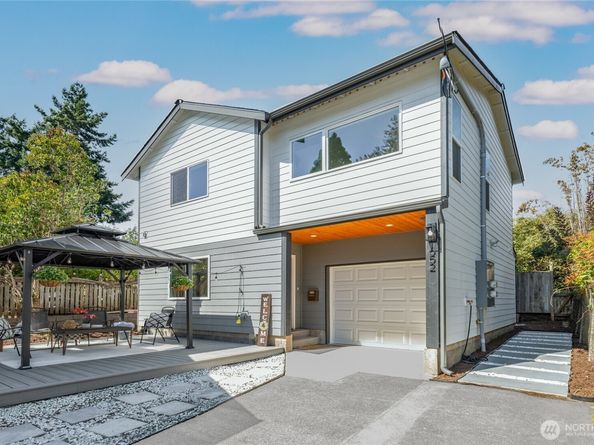 654 NW 53 Street, Seattle WA 98107