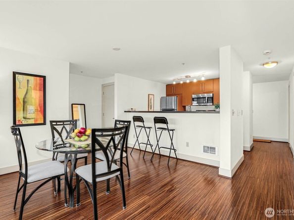 1550 Eastlake Avenue E 203, Seattle WA 98102