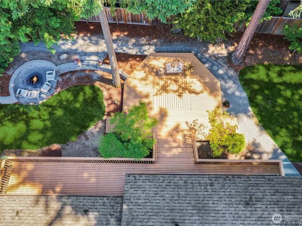 10716 127th Avenue NE, Kirkland WA 98033