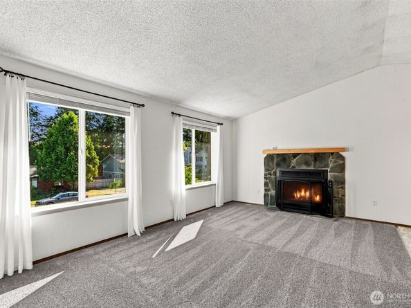 15328 SE 179th Street, Renton WA 98058