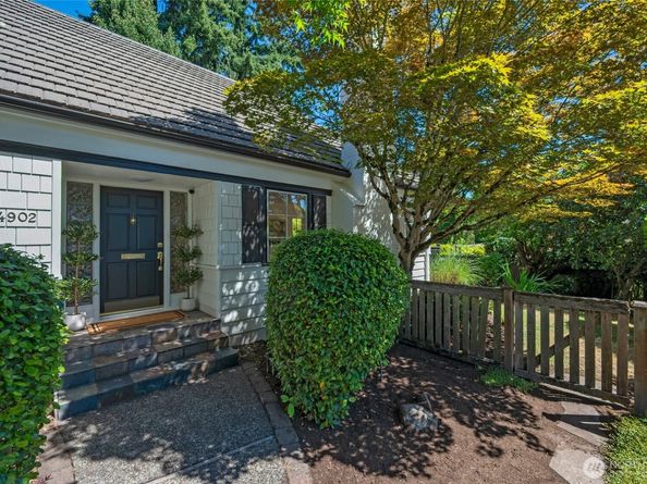 4902 NE 70th Street, Seattle WA 98115