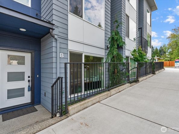14704 Meridian Avenue N B, Shoreline WA 98133