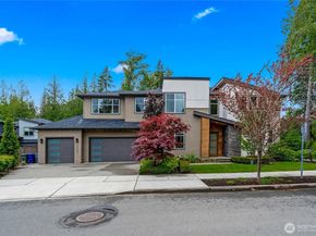 2483 NE 242nd Place, Sammamish WA 98074