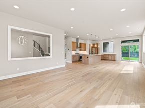 2483 NE 242nd Place, Sammamish WA 98074