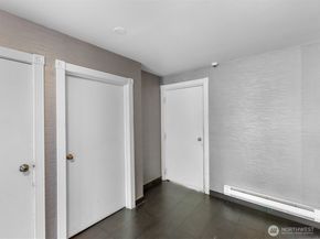 14300 32nd Avenue NE 408, Seattle WA 98125