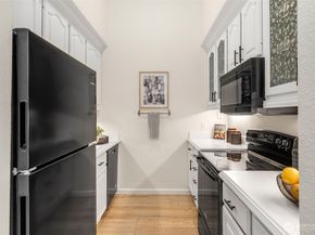 11713 93rd Avenue NE B9, Kirkland WA 98034