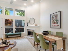 11713 93rd Avenue NE B9, Kirkland WA 98034