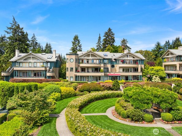 470 Wood Avenue SW 2A, Bainbridge Island WA 98110