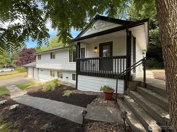 607 244th Street SW, Bothell WA 98021