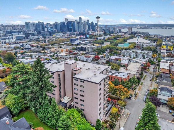 100 Ward Street 105, Seattle WA 98109