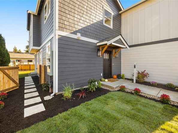 6611 Commercial Avenue 1, Everett WA 98203