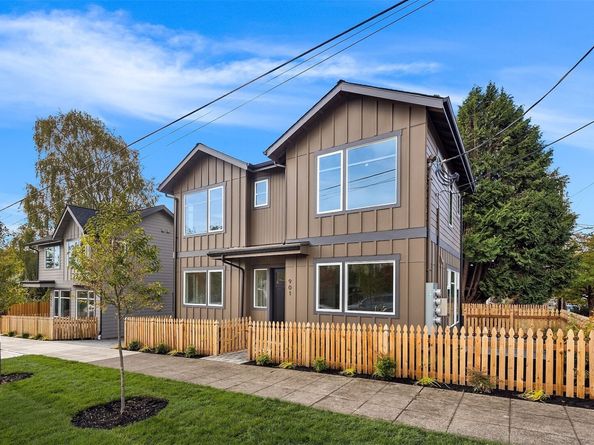 5915 9th Avenue NW, Seattle WA 98107