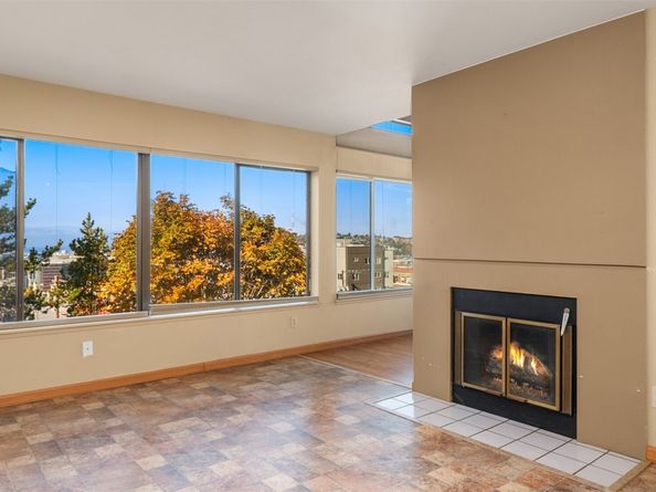 211 Summit Avenue E 403, Seattle WA 98102
