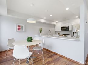 7250 Old Redmond Road E119, Redmond WA 98052