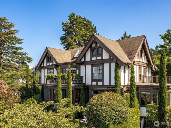 1215 E Lynn Street, Seattle WA 98012