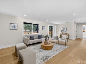 17409 NE 136th Street, Redmond WA 98052