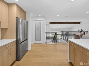 17409 NE 136th Street, Redmond WA 98052