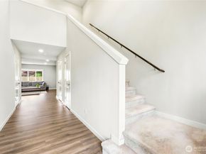 14926 18th Ave W, Lynnwood WA 98087