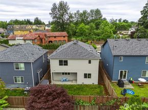 14926 18th Ave W, Lynnwood WA 98087
