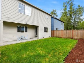 14926 18th Ave W, Lynnwood WA 98087