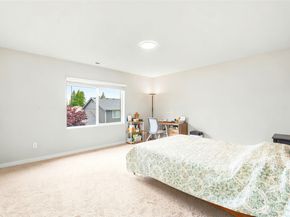 14926 18th Ave W, Lynnwood WA 98087