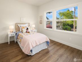 1307 W Boston Street, Seattle WA 98119