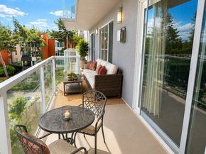 15020 Bothell Way NE 204, Lake Forest Park WA 98155