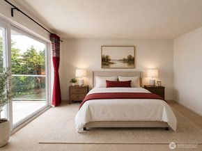 15020 Bothell Way NE 204, Lake Forest Park WA 98155