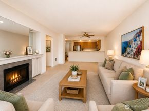 15020 Bothell Way NE 204, Lake Forest Park WA 98155