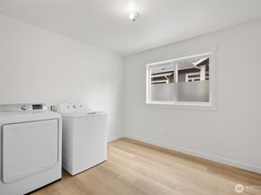 8803 15th Avenue NE, Seattle WA 98115