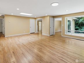 3815 NE 113th Street, Seattle WA 98125