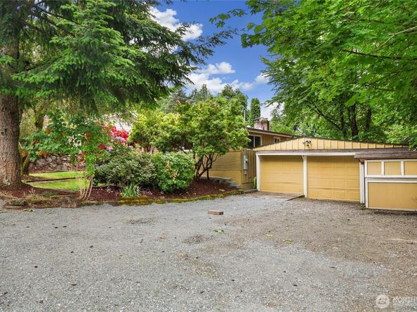 3815 NE 113th Street, Seattle WA 98125