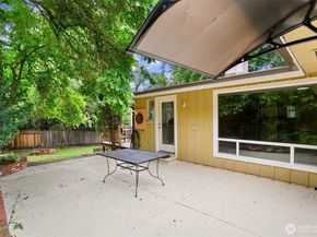 3815 NE 113th Street, Seattle WA 98125