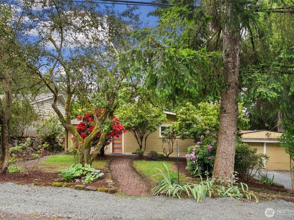 3815 NE 113th Street, Seattle WA 98125