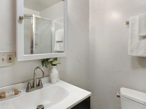 23321 75th Avenue W, Edmonds WA 98026