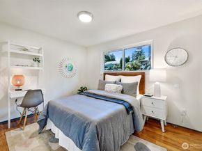 23321 75th Avenue W, Edmonds WA 98026