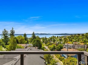 5001 California Avenue SW 504, Seattle WA 98136