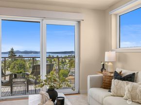 5001 California Avenue SW 504, Seattle WA 98136
