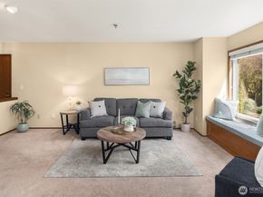 17427 NE 88th Place, Redmond WA 98052