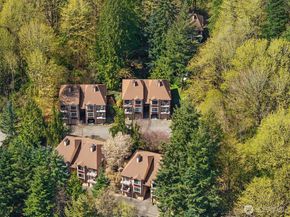 17427 NE 88th Place, Redmond WA 98052