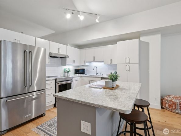 526 1st Avenue S 405, Seattle WA 98104