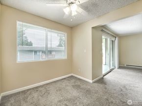 17208 NE 45th Street 66, Redmond WA 98052