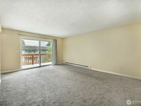 17208 NE 45th Street 66, Redmond WA 98052