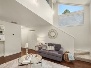 11807 NE 105th Court, Kirkland WA 98033