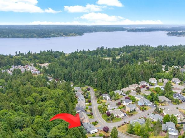 4844 NW Walgren Drive, Silverdale WA 98383