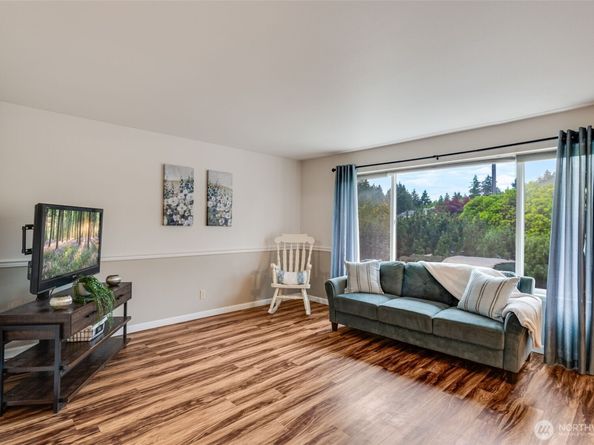 4844 NW Walgren Drive, Silverdale WA 98383