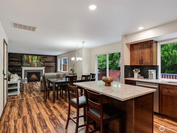 4844 NW Walgren Drive, Silverdale WA 98383