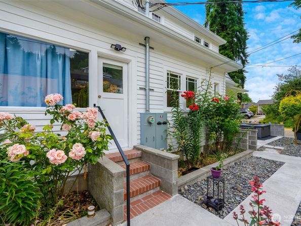 4918 S 3rd Avenue, Everett WA 98203
